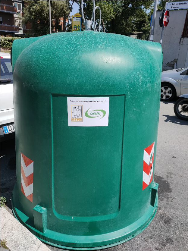 Campana del vetro, (Via Terme di Traiano 39, Via Acquedotto Romano)